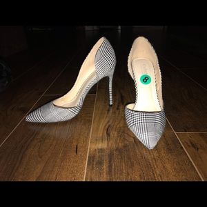 Plaid d’Orsay heels